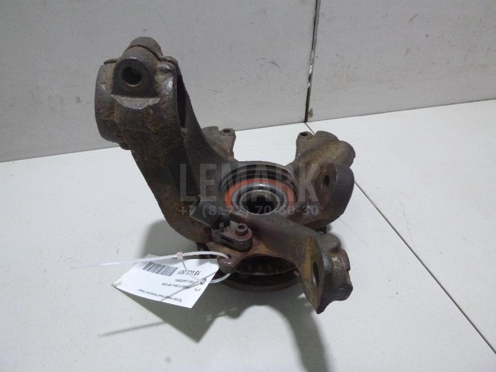 Кулак поворотный передний левый