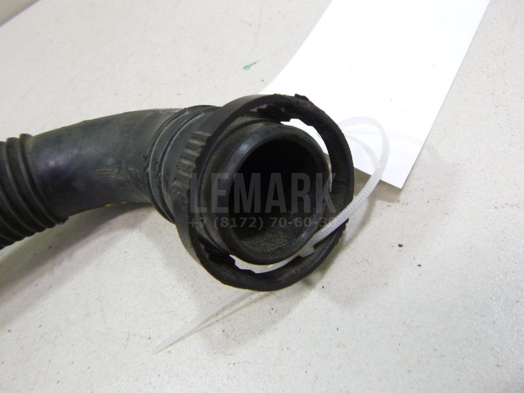 Патрубок воздушного фильтра