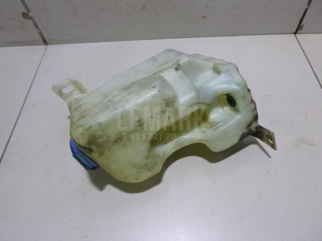 Бачок омывателя лобового стекла