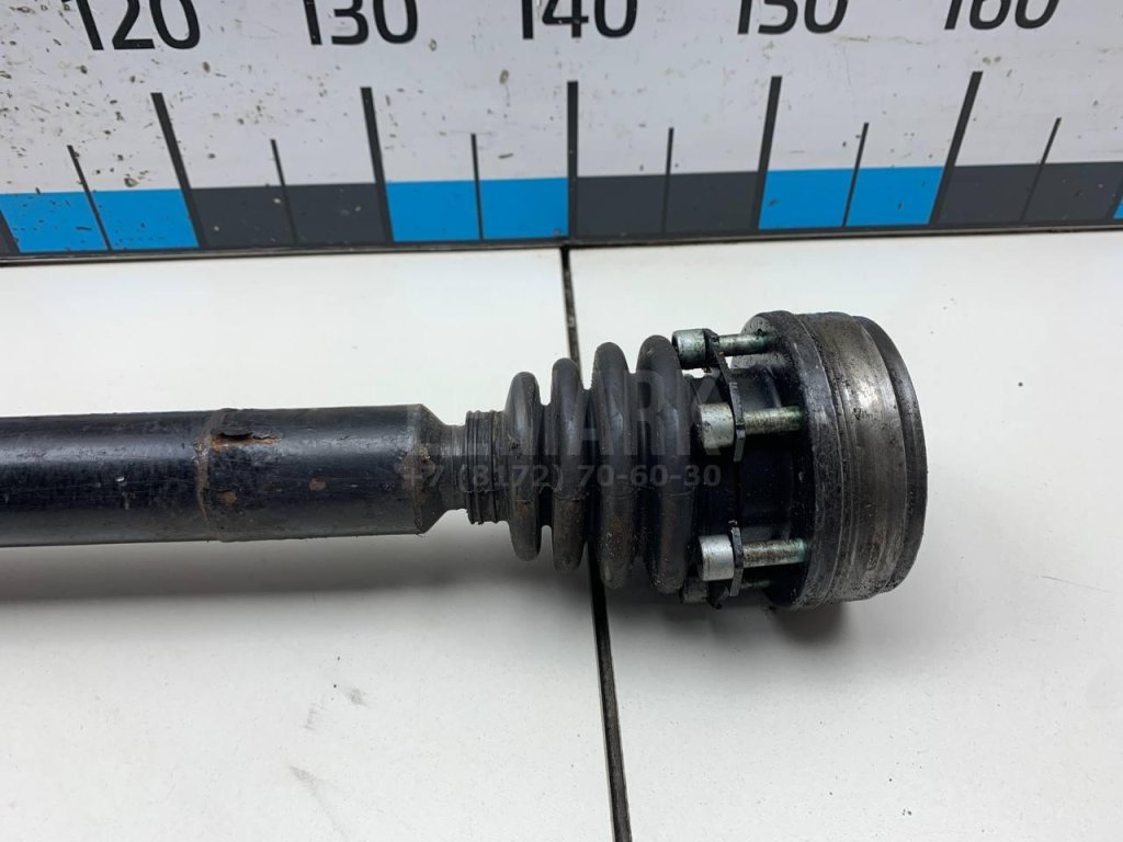 Полуось передняя правая