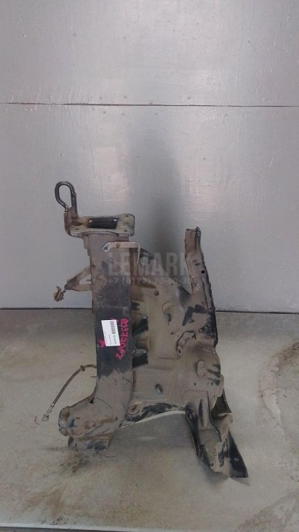 Лонжерон передний правый