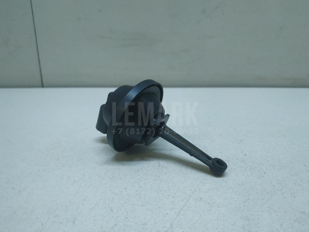 Клапан вакуумный