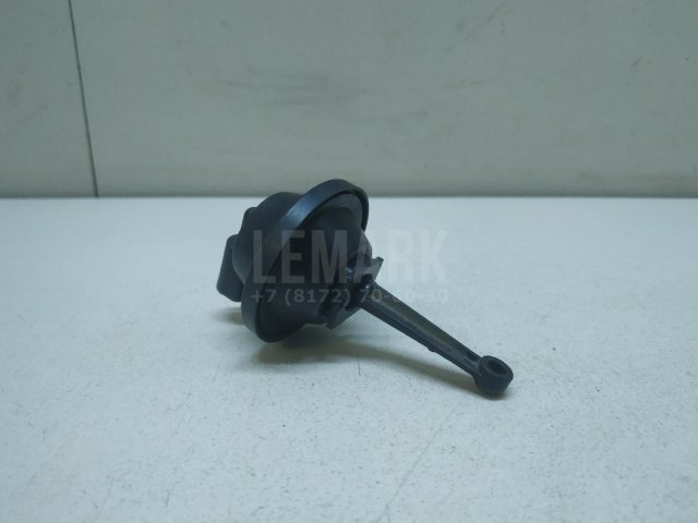 Клапан вакуумный