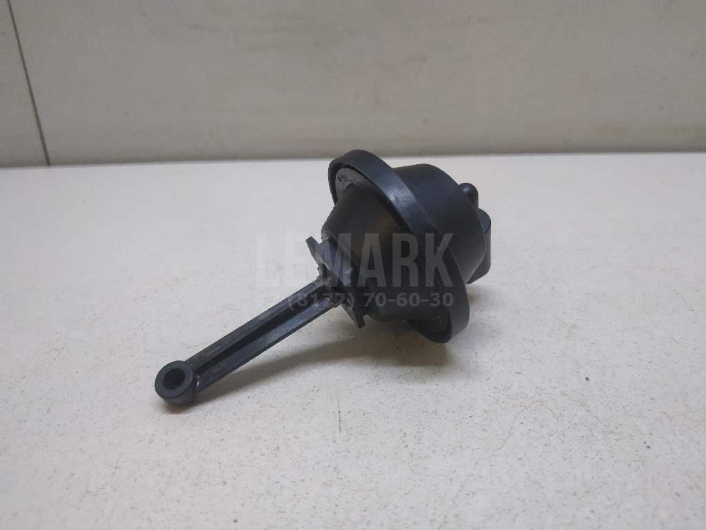 Клапан вакуумный