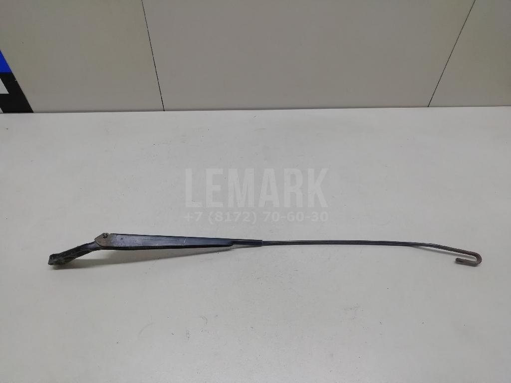 Поводок стеклоочистителя передний правый