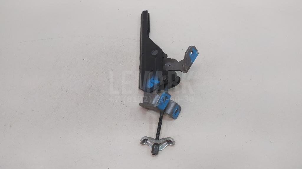 Рычаг стояночного тормоза