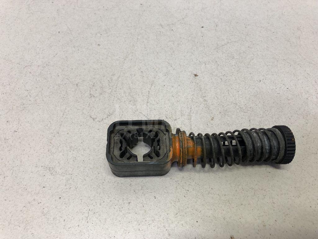 Фиксатор троса КПП