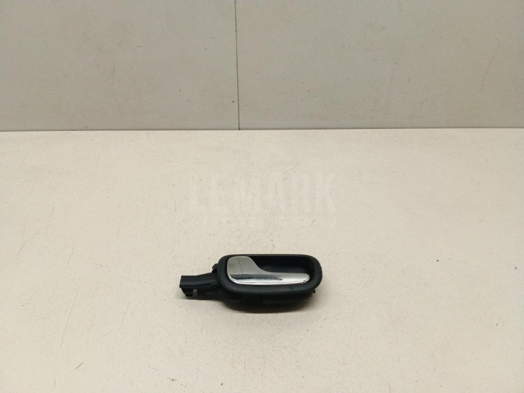 Ручка двери внутренняя левая