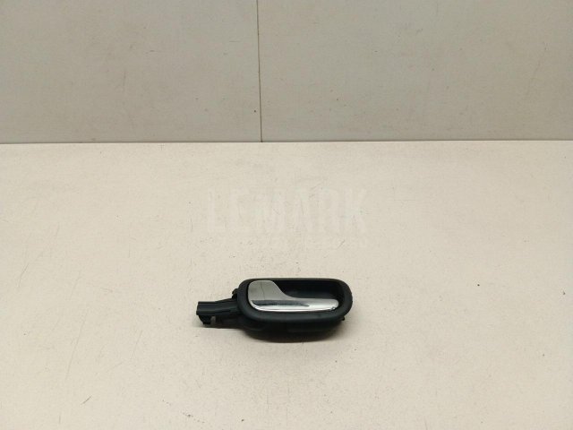 Ручка двери внутренняя левая