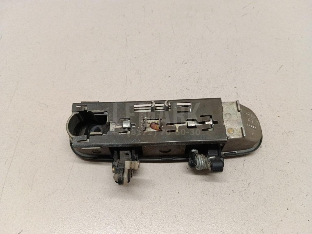 Ручка двери наружная правая