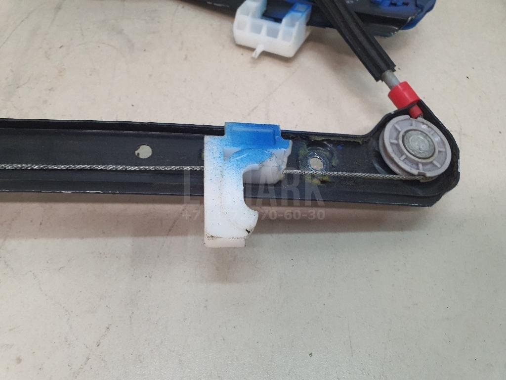 Стеклоподъемник электр. передний правый