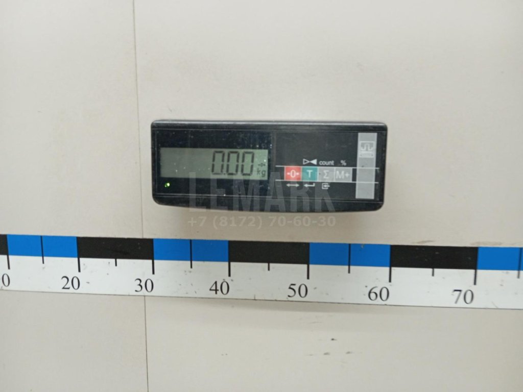 Форсунка омывателя зад стекла