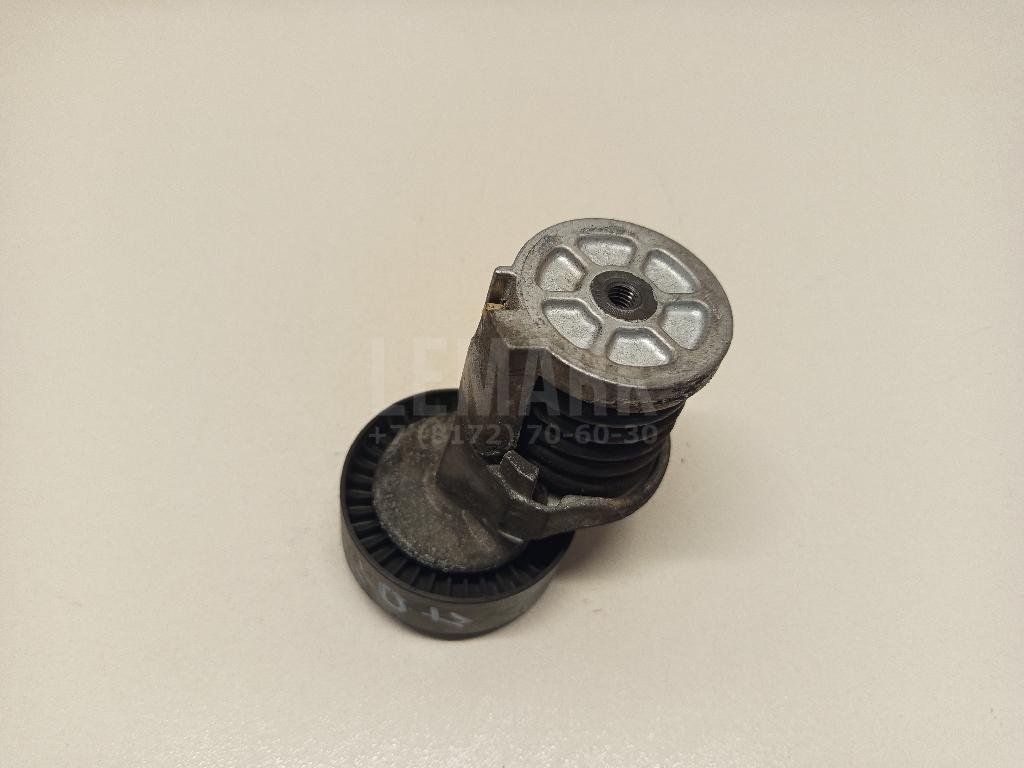 Ролик руч.ремня с кронштейном