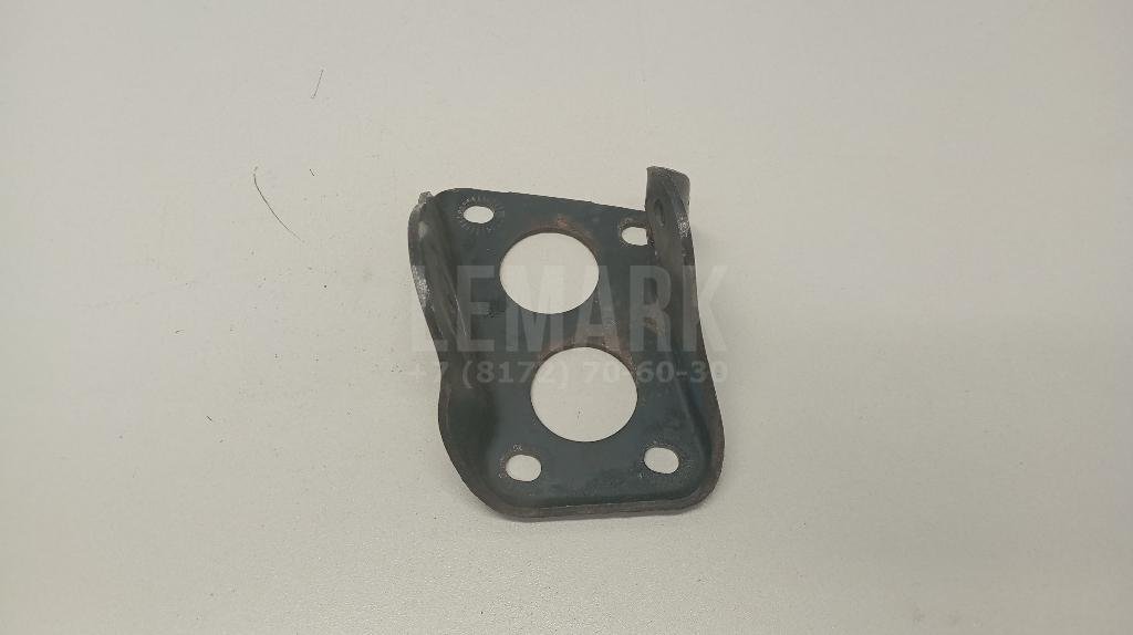 Кронштейн задней балки