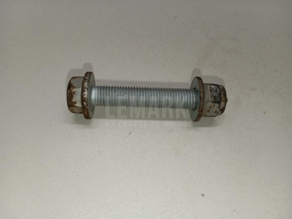 Болт заднего рычага