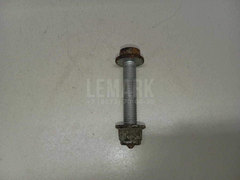 Болт заднего рычага