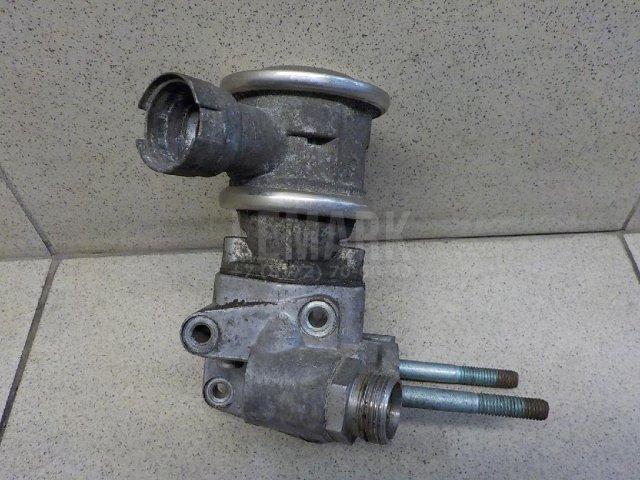 Клапан рециркуляции выхлопных газов