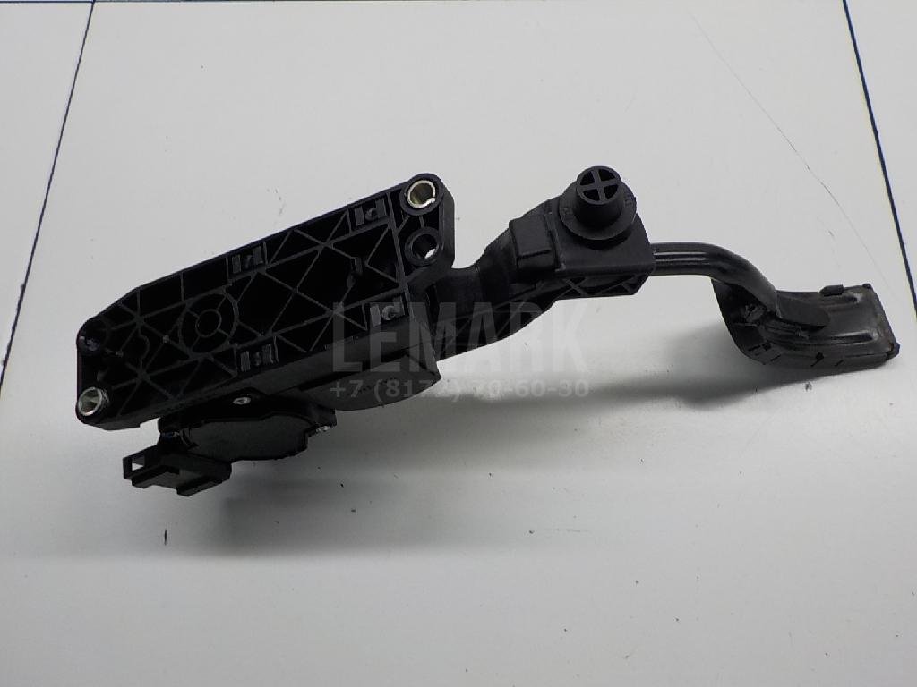 Педаль газа