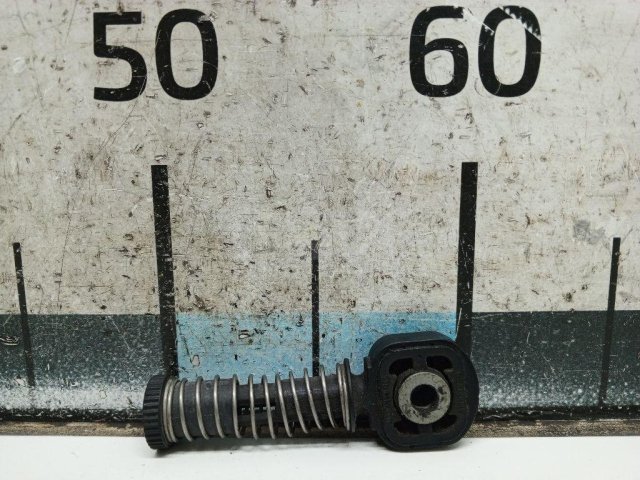 Фиксатор троса КПП