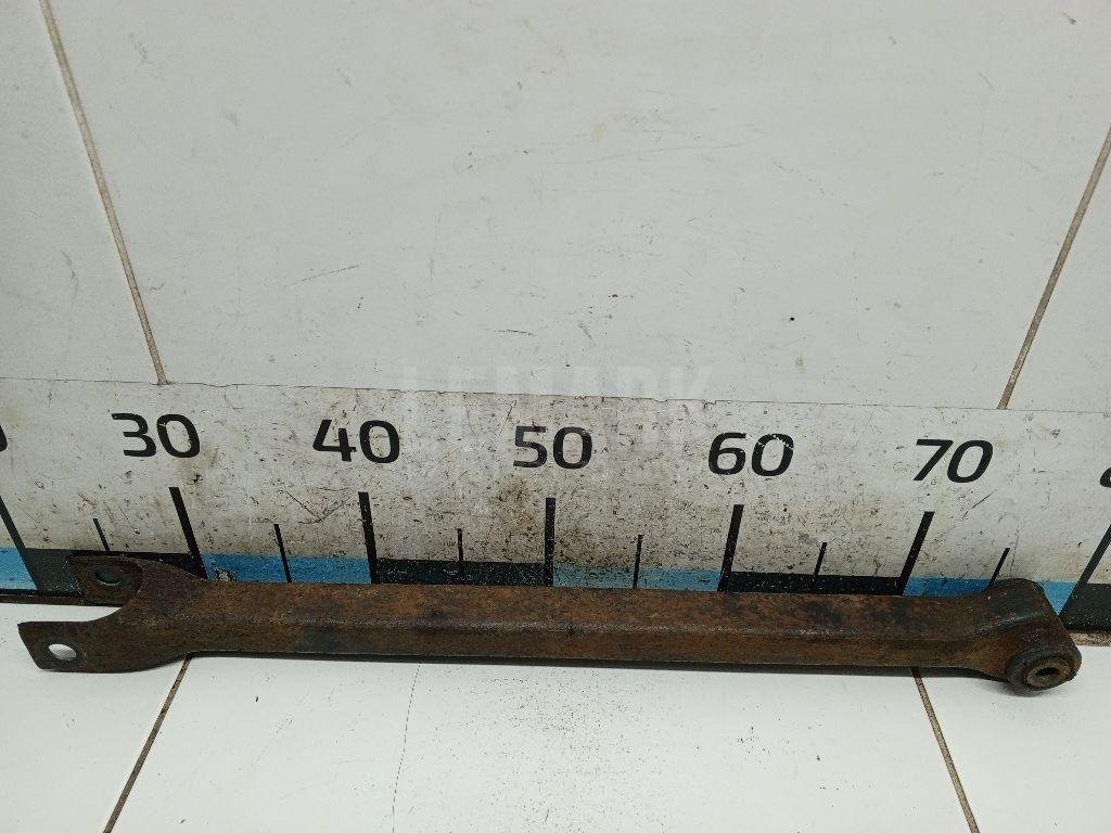 Рычаг задний поперечный левый