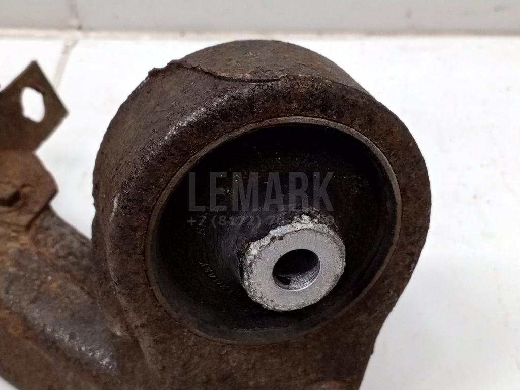 Рычаг задний левый