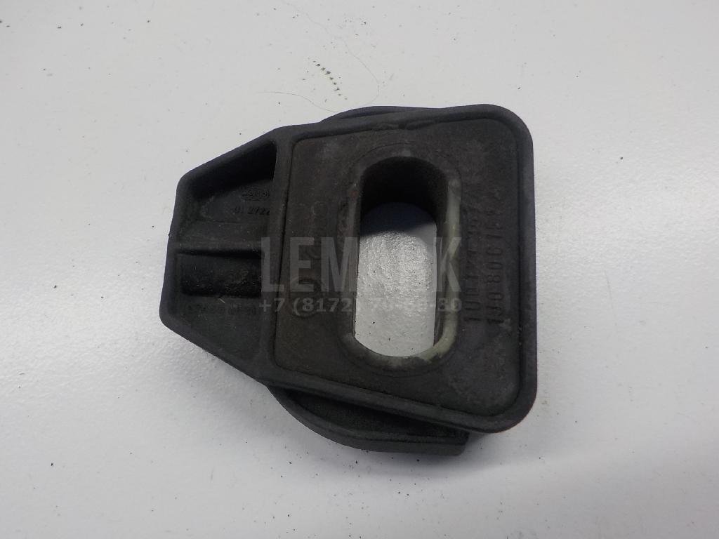 Кронштейн радиатора