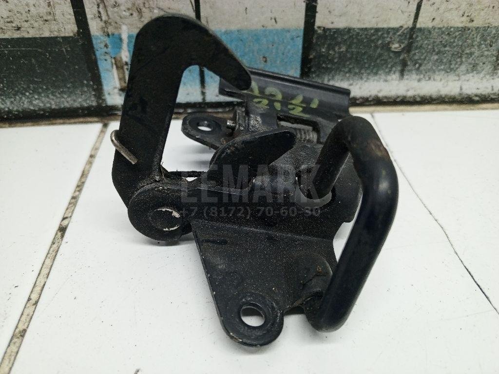 Крючок капота