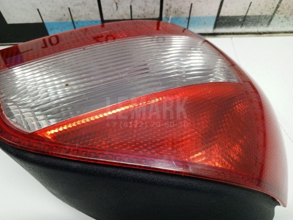 Фонарь задний левый