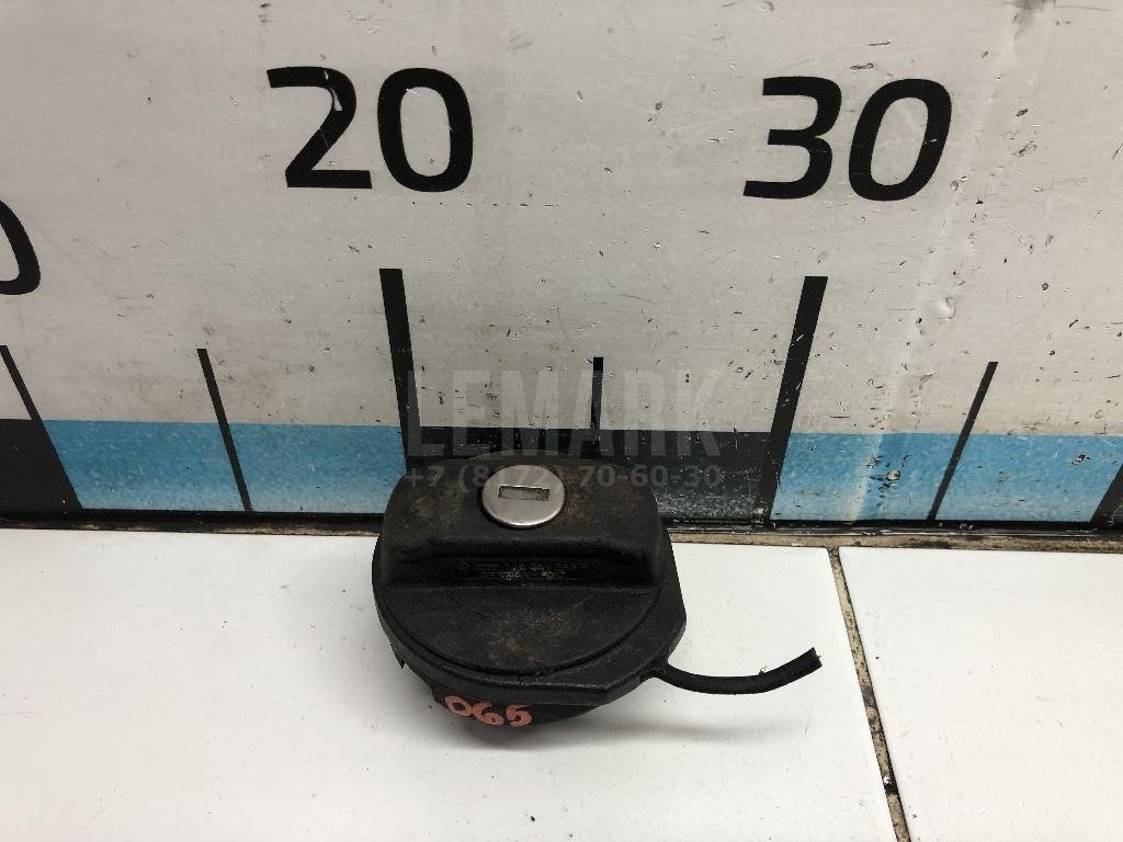 Крышка топливного бака