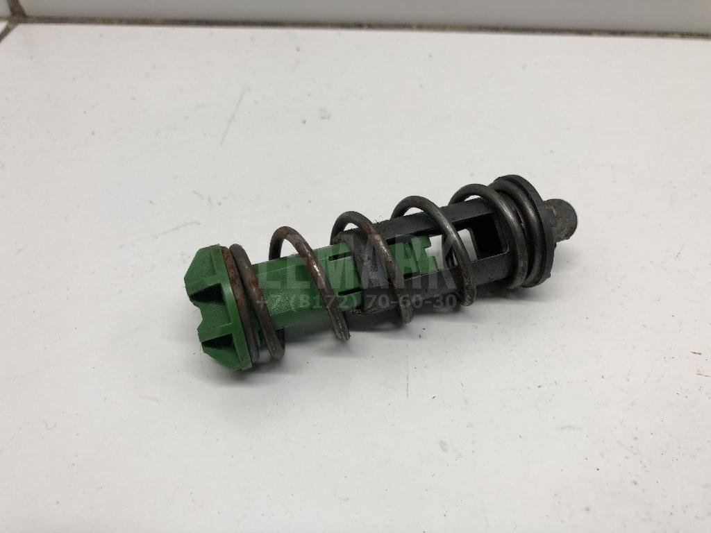 Пружина педали сцепления