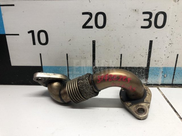 Трубка картерных газов