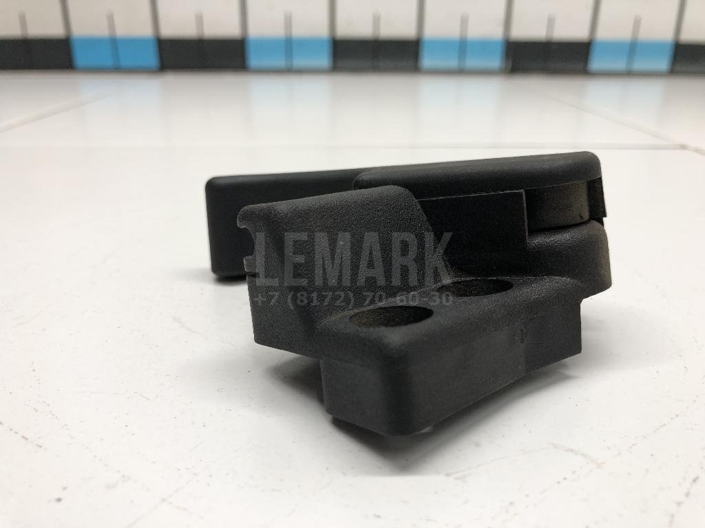 Ручка открывания капота