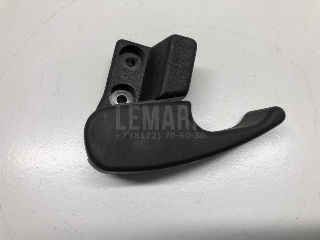 Ручка открывания капота