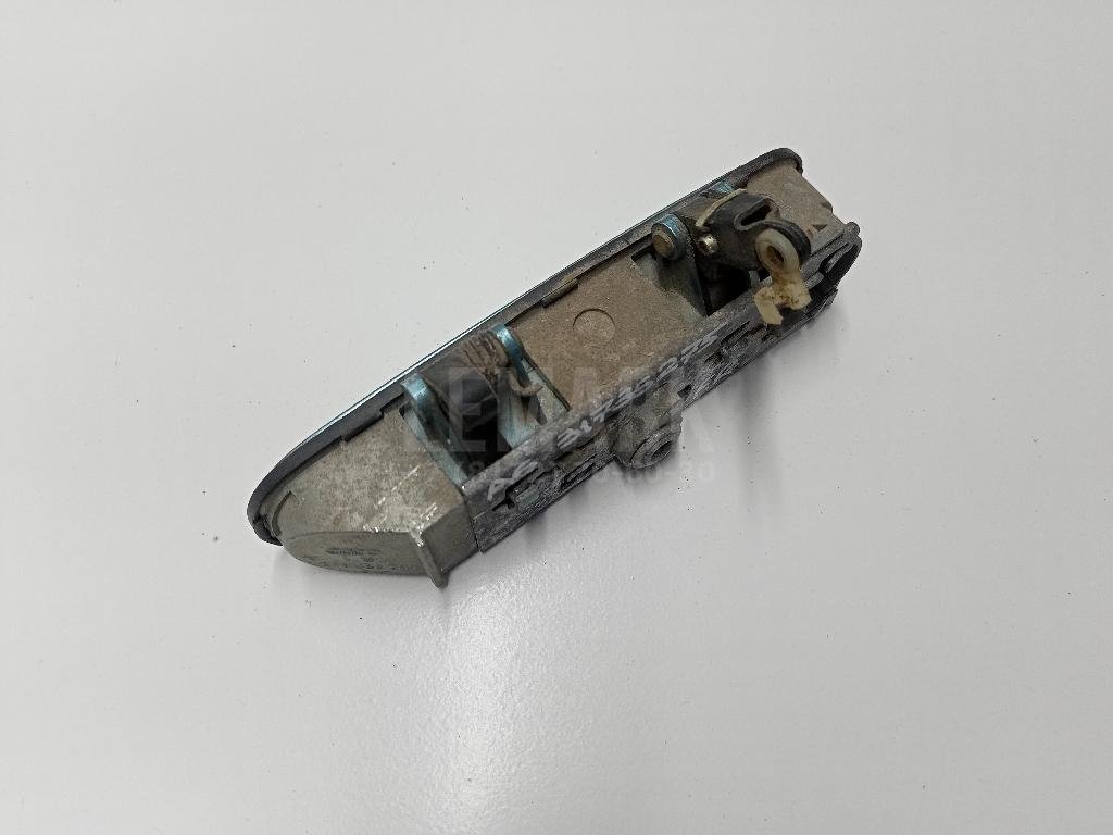 Ручка двери наружная правая