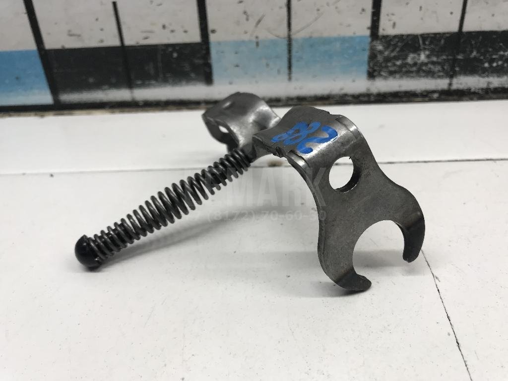 Вилка включения передачи