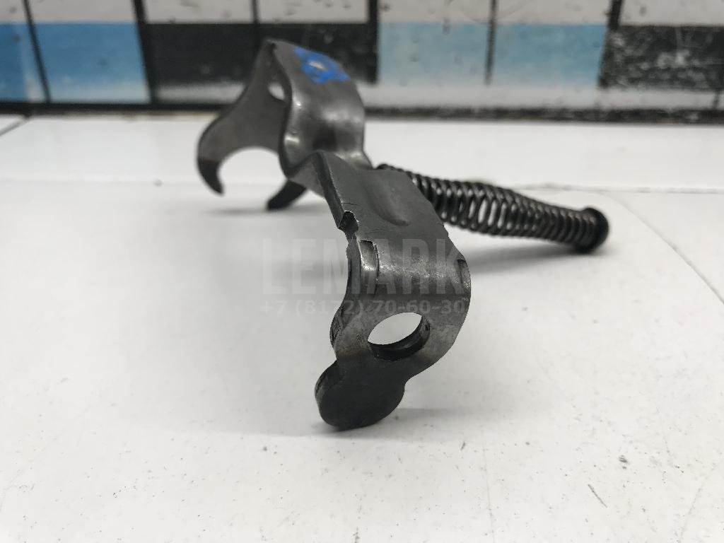 Вилка включения передачи