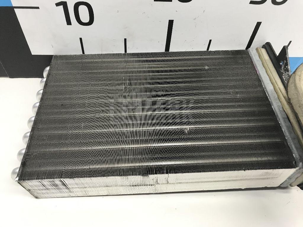 Радиатор отопителя