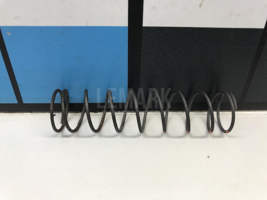 Пружина (кузов внутри)