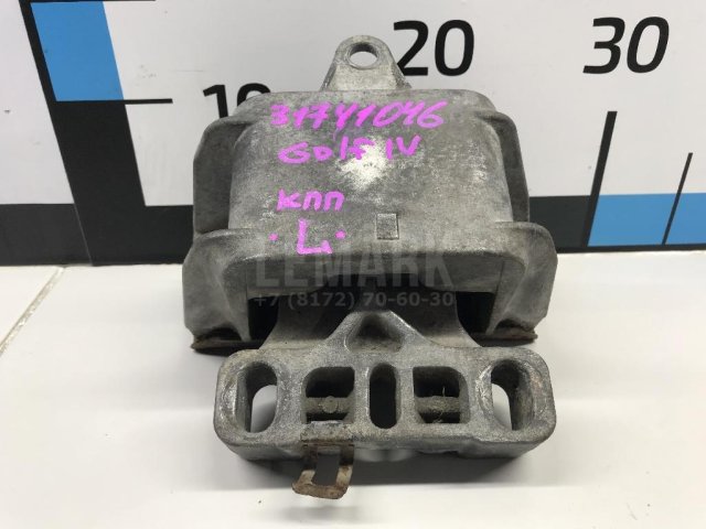 Опора КПП левая