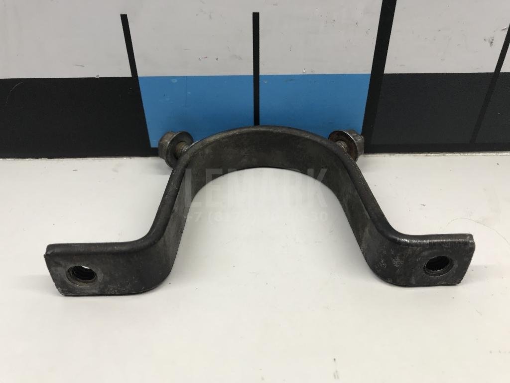 Крепеж рулевой рейки