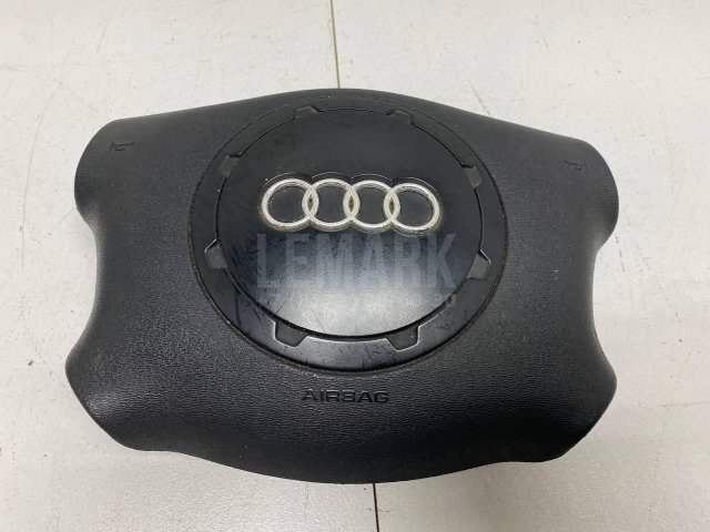 Подушка безопасности в рулевое колесо