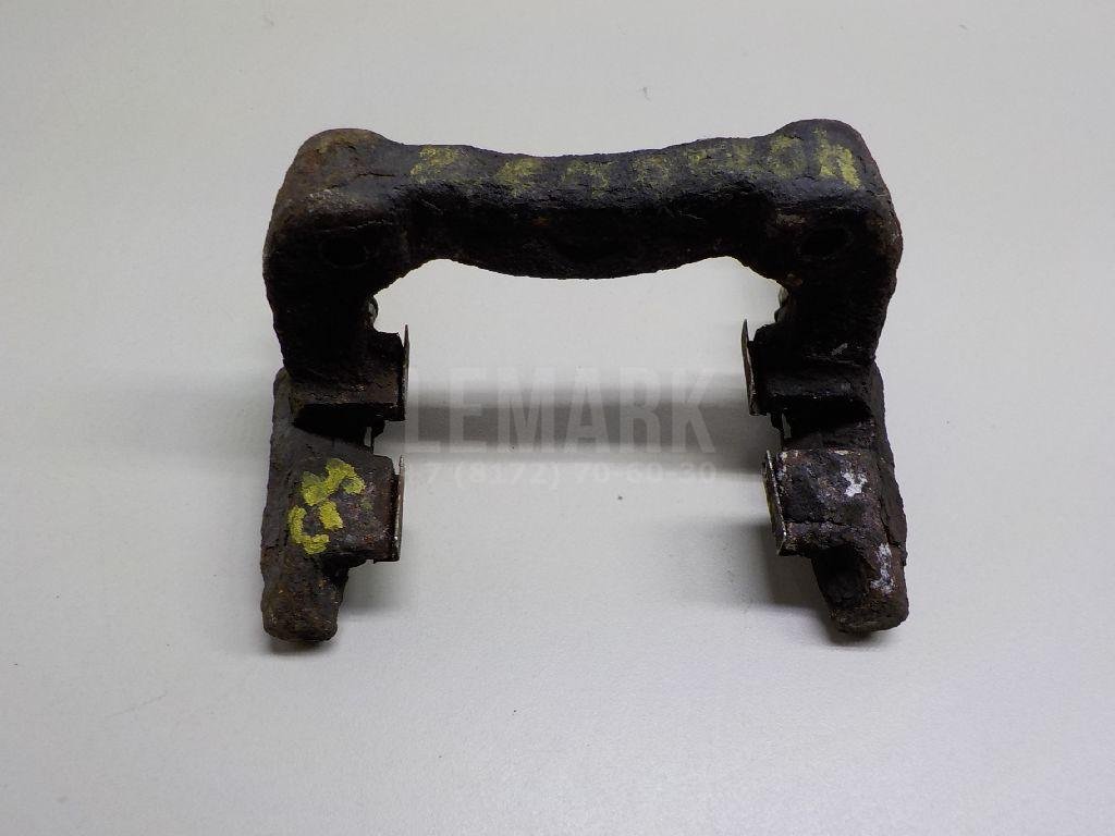 Скоба суппорта заднего