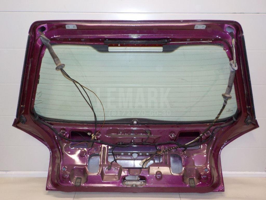 Дверь багажника со стеклом