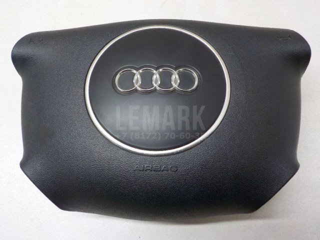 Подушка безопасности в рулевое колесо