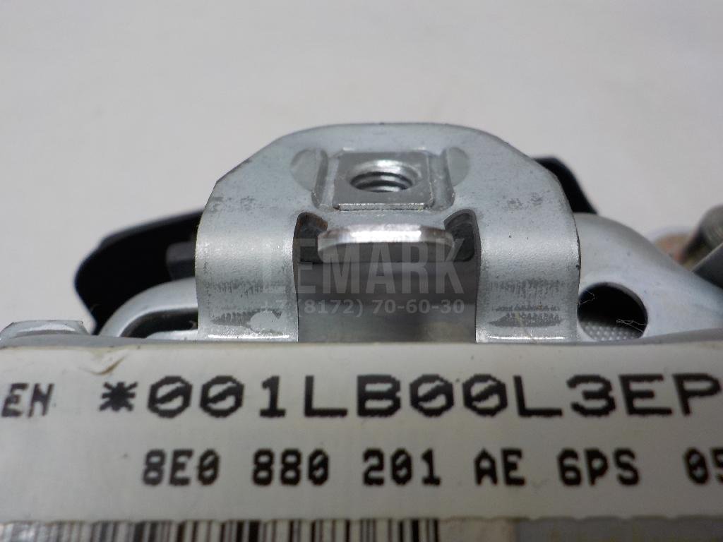 Подушка безопасности в рулевое колесо