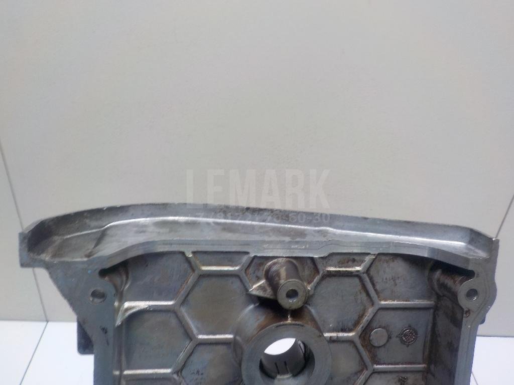 Крышка головки блока (клапанная)