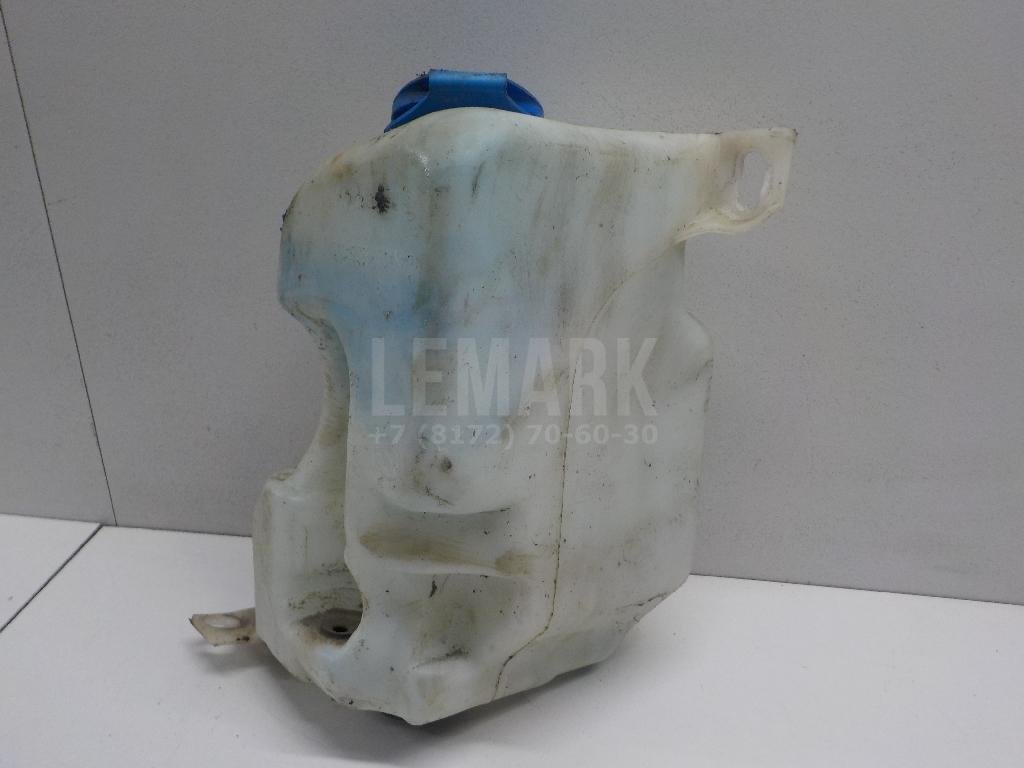 Бачок омывателя лобового стекла
