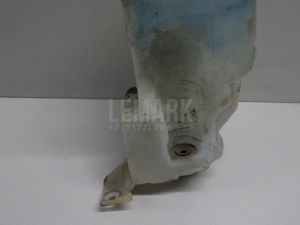 Бачок омывателя лобового стекла