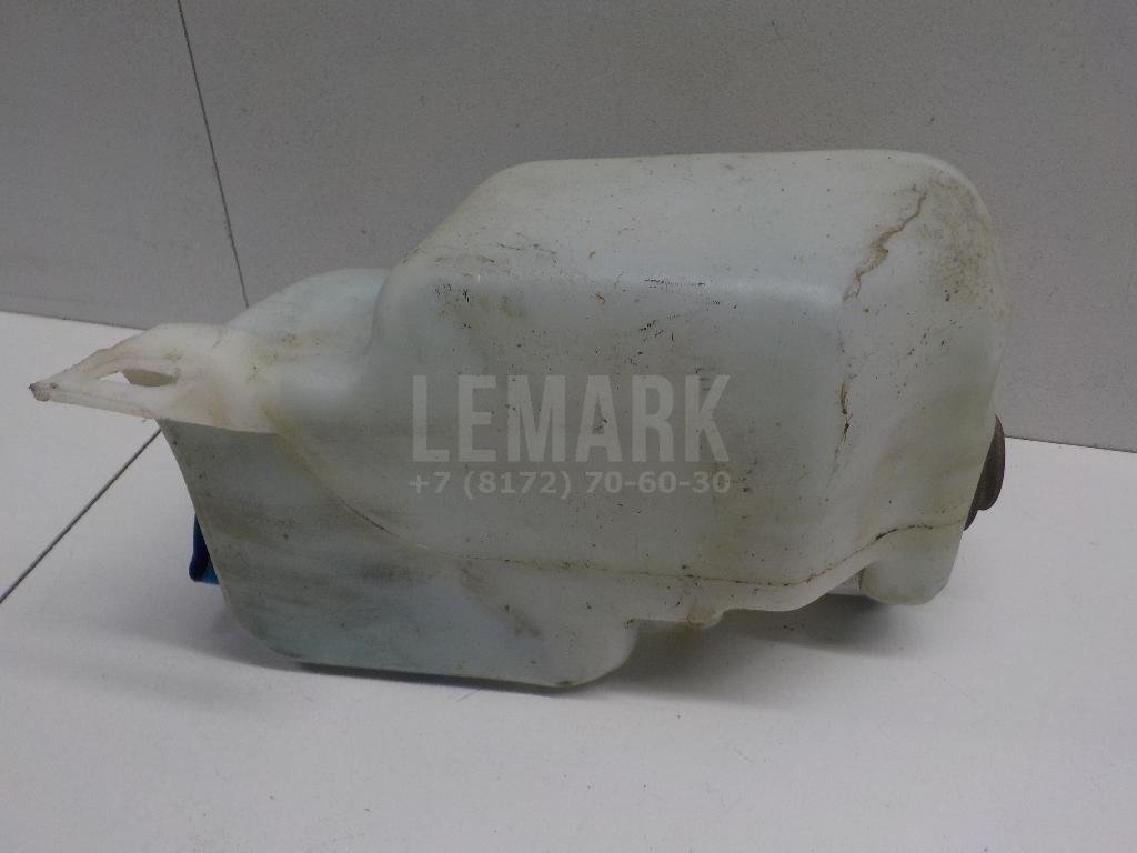 Бачок омывателя лобового стекла