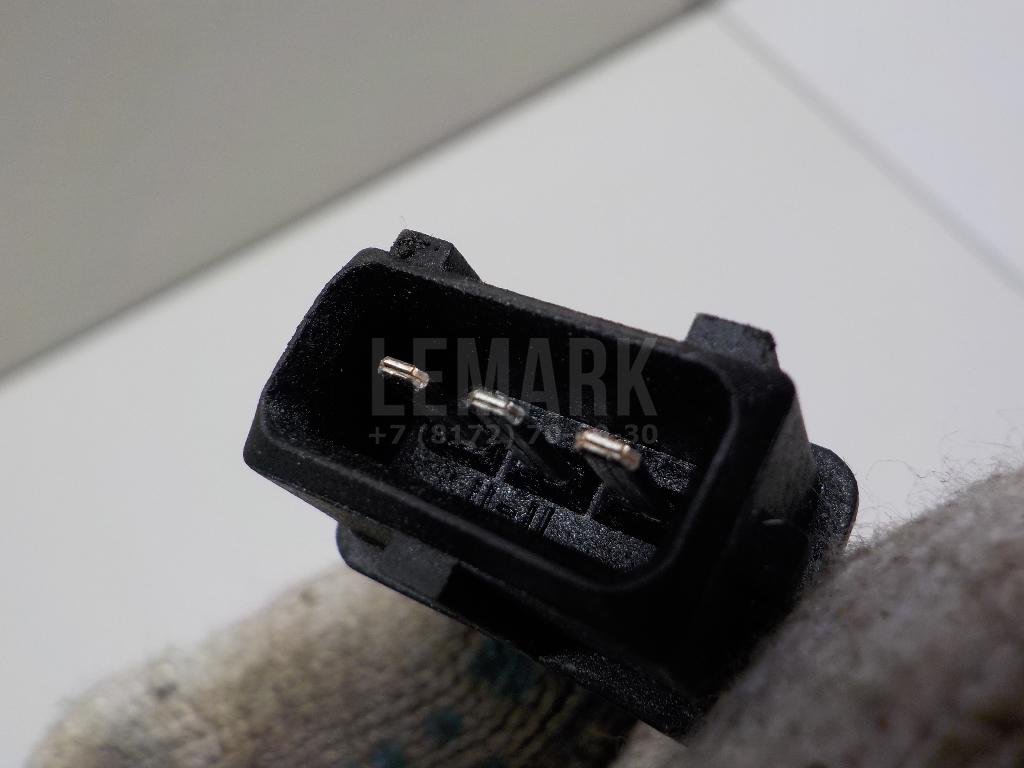 Вставка замка двери прав.